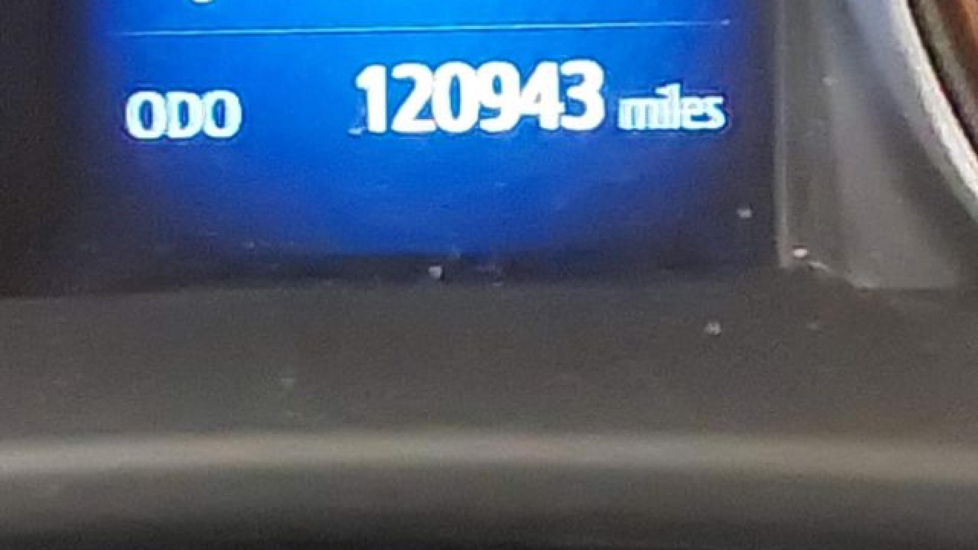 Toyota  - C-Hr  - 2018 - Silver - 41235757