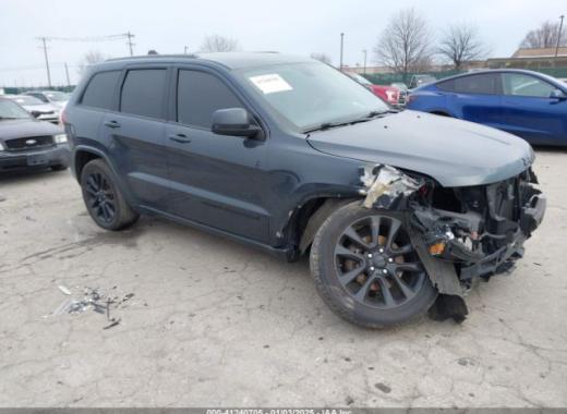 Jeep  - Grand Cherokee - 2017 - Navyblue - 41240705