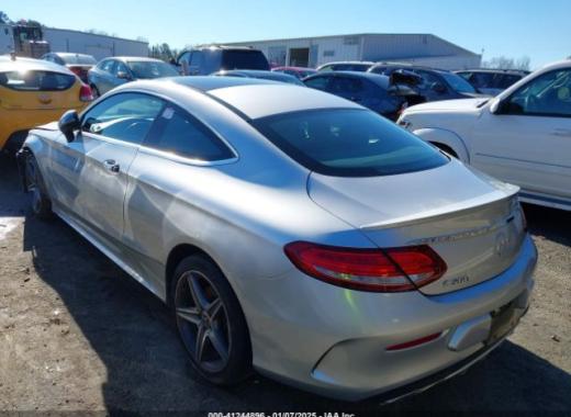 Mercedes - C300 - 2018 - Silver - 41244896