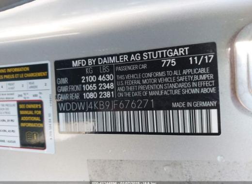 Mercedes - C300 - 2018 - Silver - 41244896