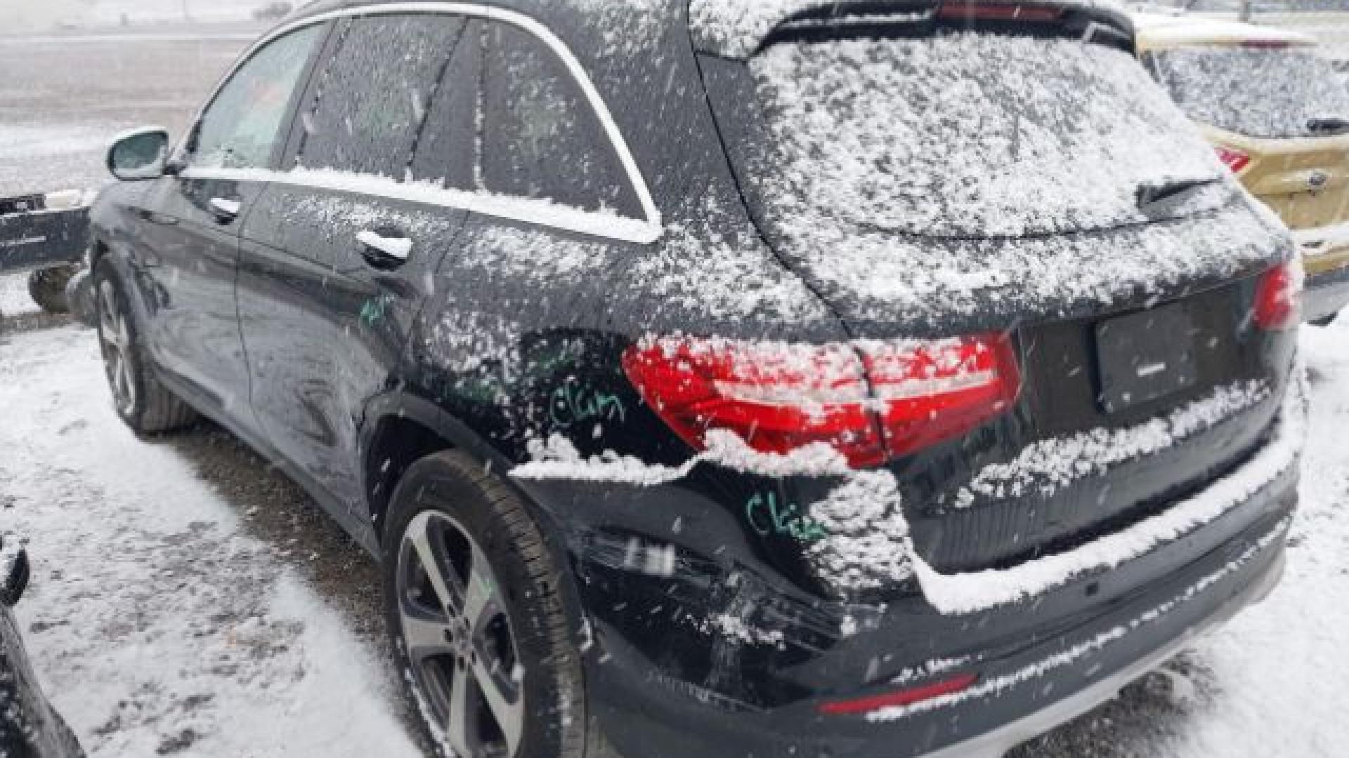 Mercedes - Glc300 - 2018 - Black - 41257095