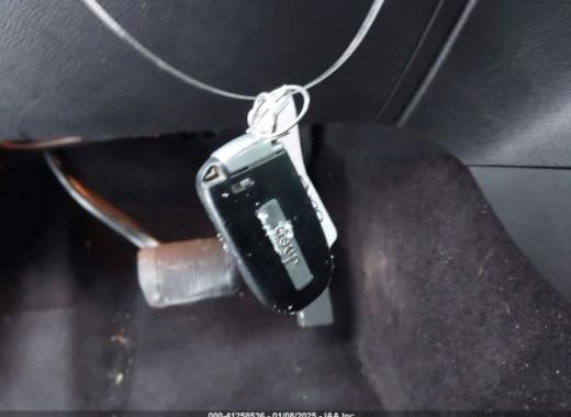 Jeep  - Grand Cherokee - 2017 - Silver - 41258536