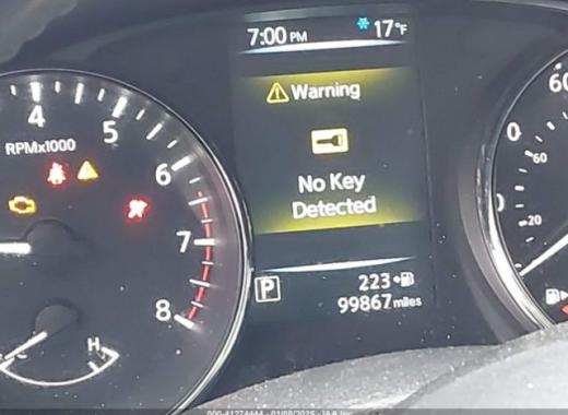 Nissan  - Rogue - 2017 - Grey - 41274444