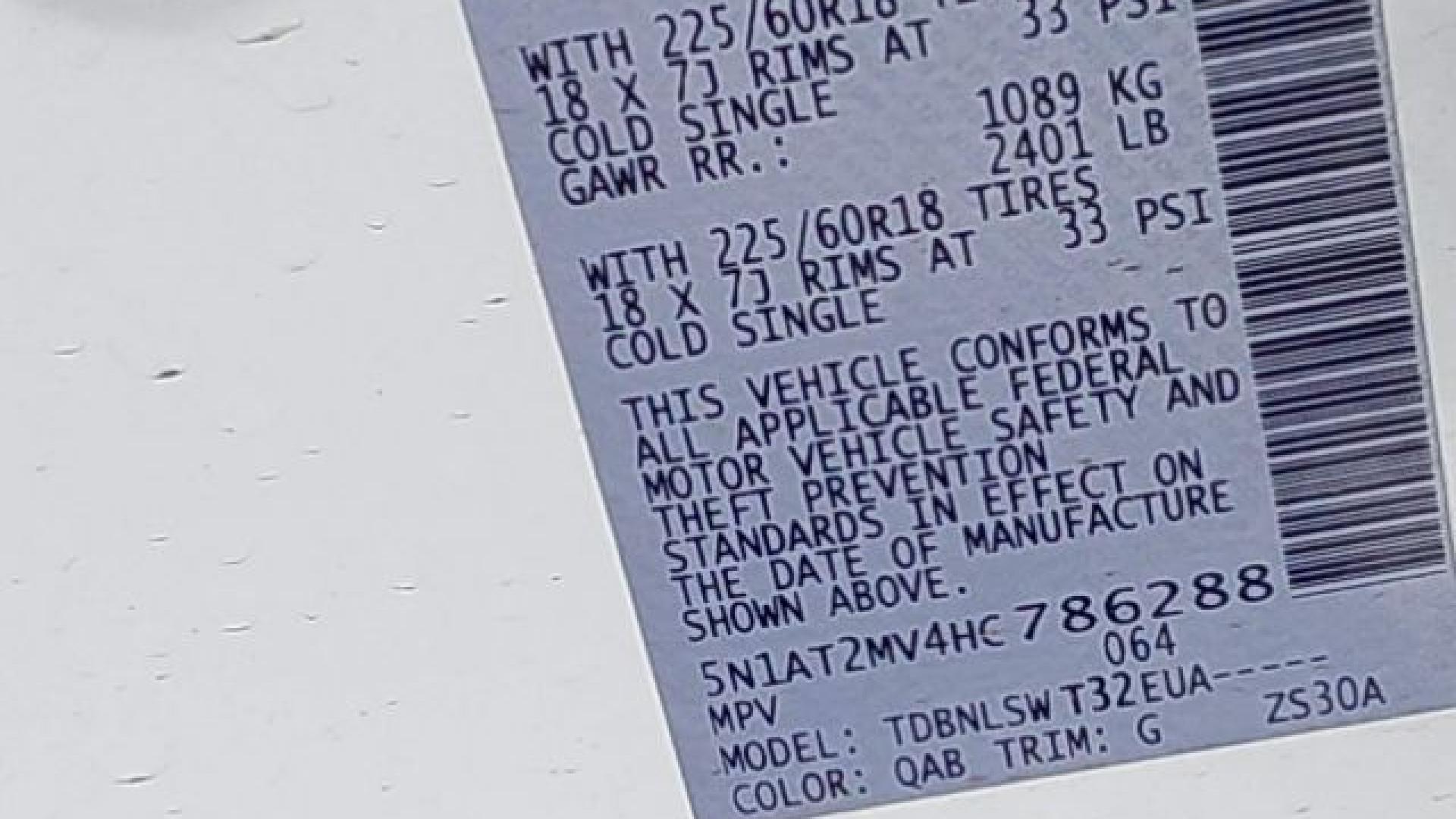 Nissan  - Rogue - 2017 - Grey - 41274444