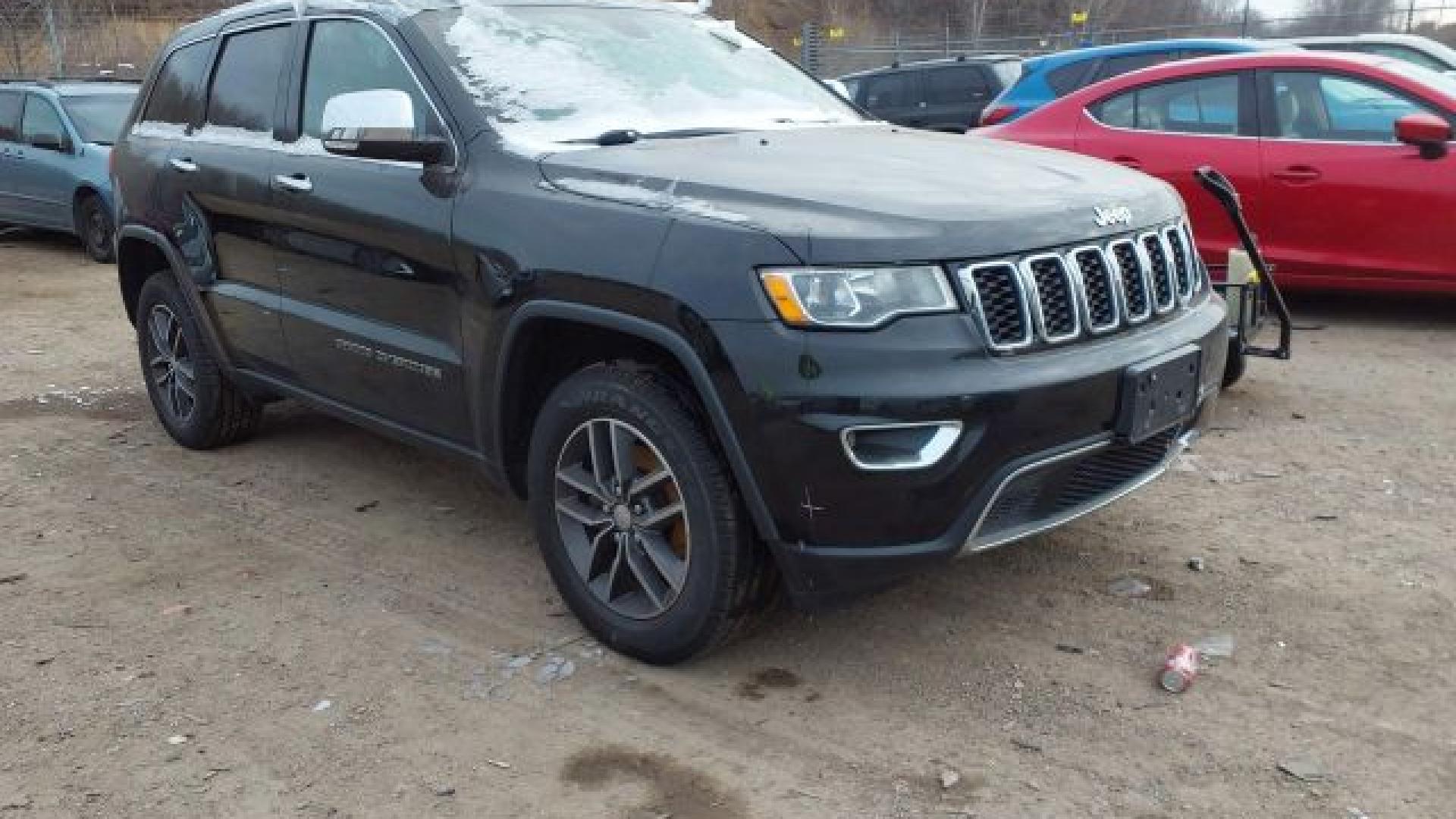 Jeep  - Grand Cherokee - 2017 - Black - 41283754