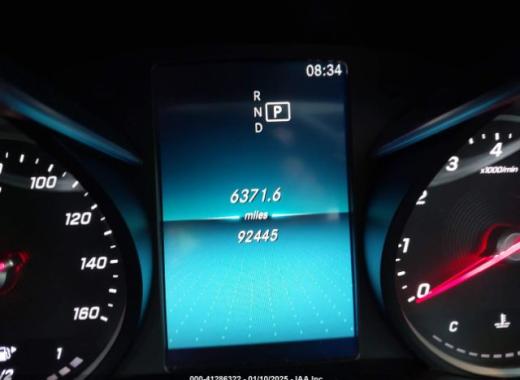 Mercedes - C300 - 2019 - Black - 41286322