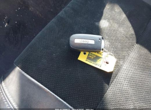 Jeep  - Grand Cherokee - 2018 - Silver - 41289923