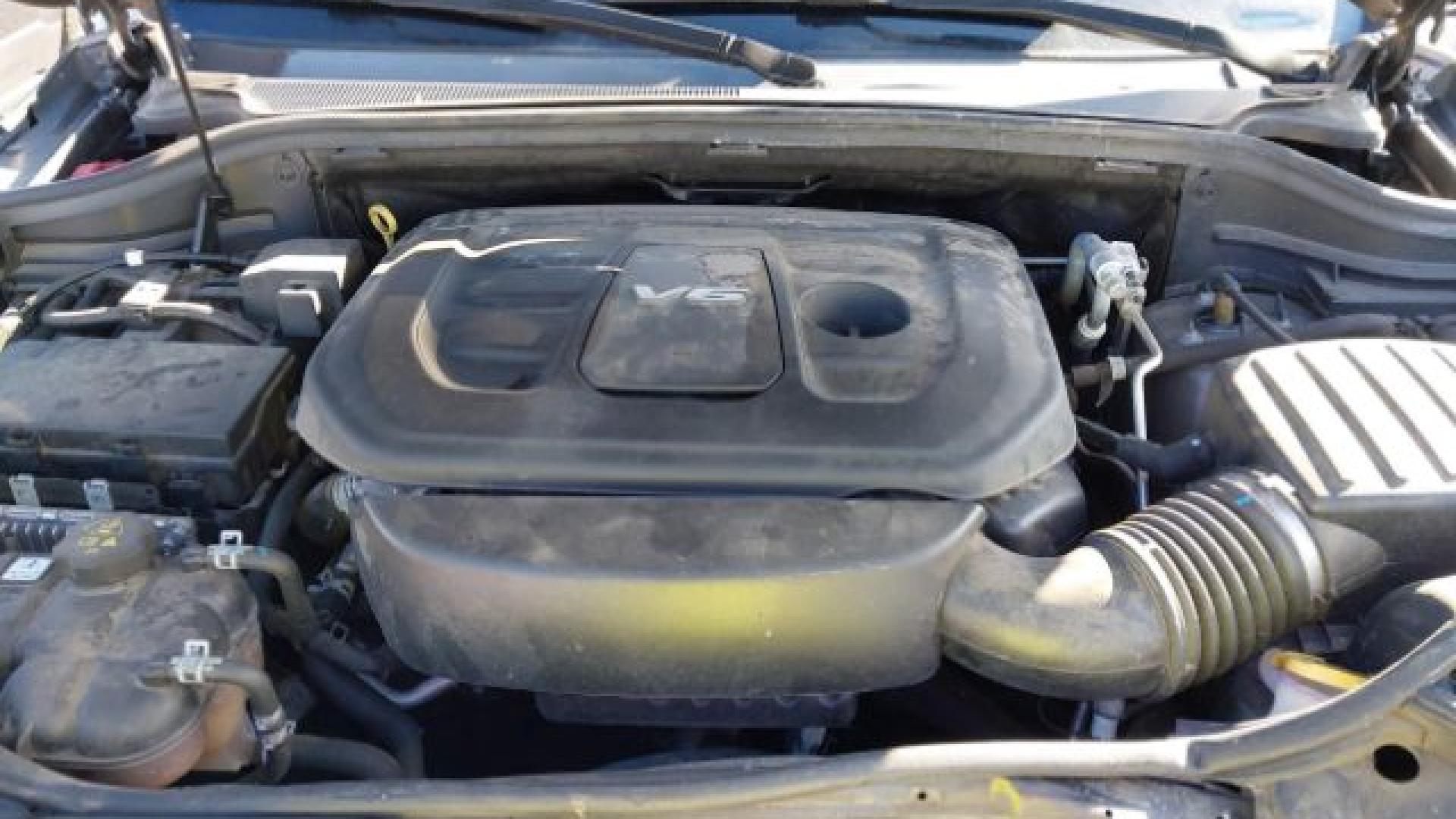 Jeep  - Grand Cherokee - 2017 - Grey - 41294235