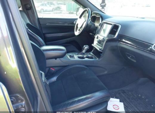 Jeep  - Grand Cherokee - 2017 - Grey - 41294235