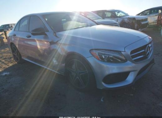 Mercedes - C300 - 2017 - Silver - 41296174