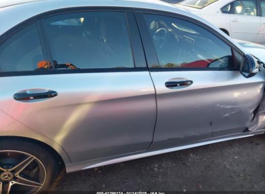 Mercedes - C300 - 2017 - Silver - 41296174