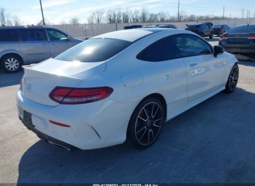 Mercedes - C300 - 2019 - White - 41306051