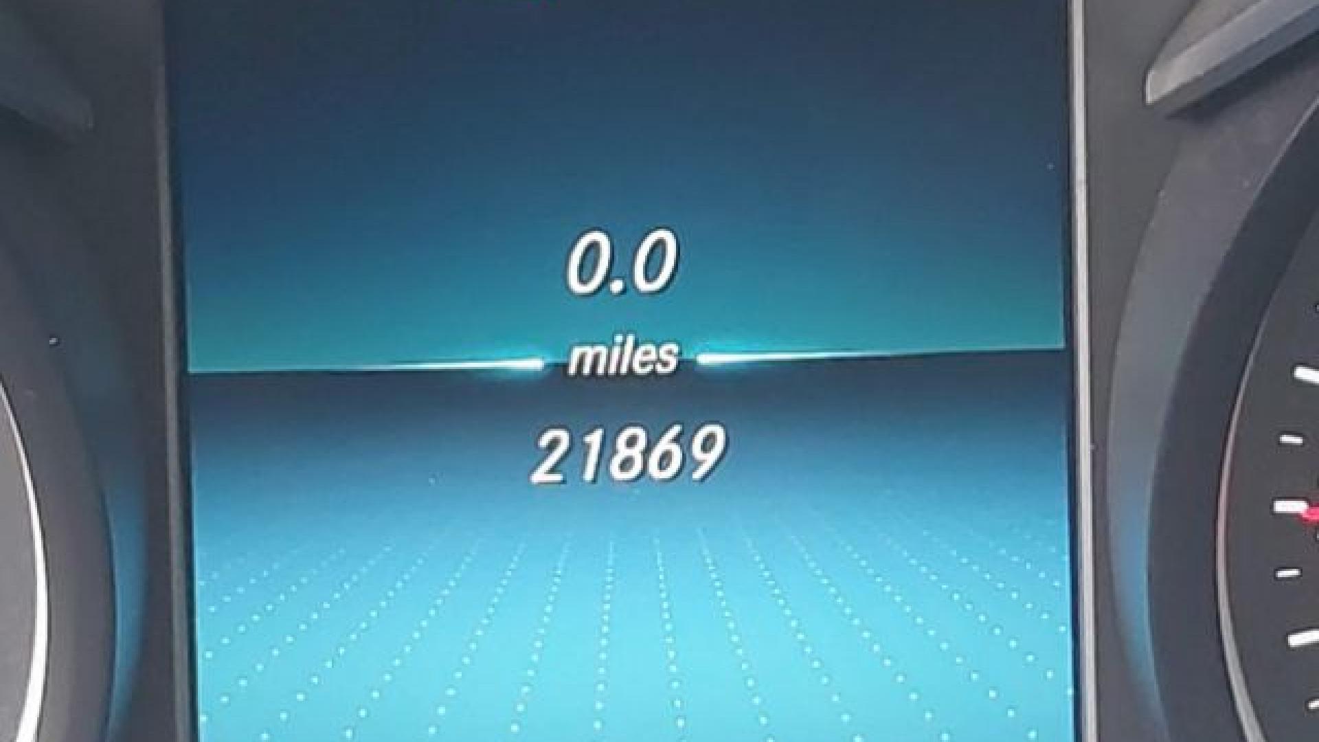 Mercedes - C300 - 2019 - Titanium - 41338981