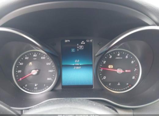 Mercedes - C300 - 2019 - Titanium - 41338981