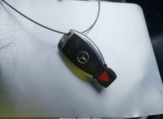 Mercedes - C300 - 2017 - Grey - 41343730