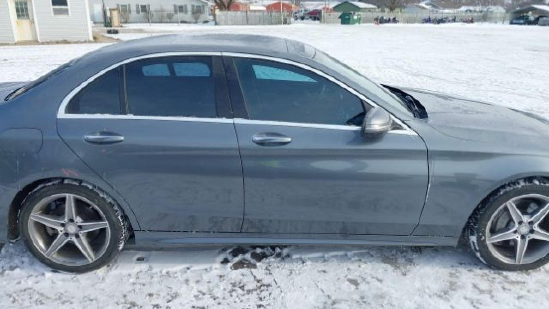 Mercedes - C300 - 2017 - Grey - 41343730