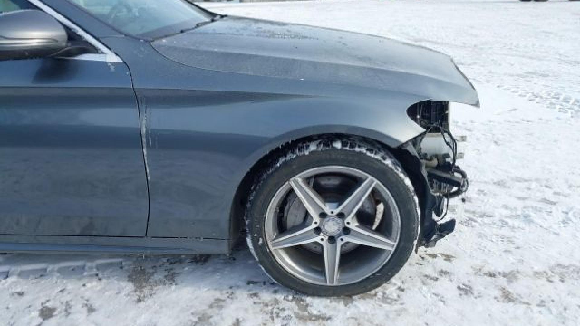 Mercedes - C300 - 2017 - Grey - 41343730