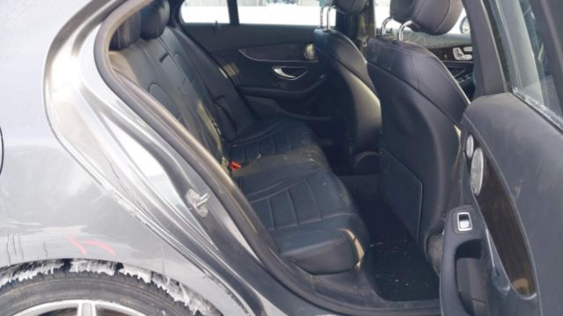 Mercedes - C300 - 2017 - Grey - 41343730