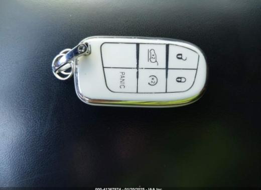 Jeep  - Grand Cherokee - 2017 - Grey - 41367874