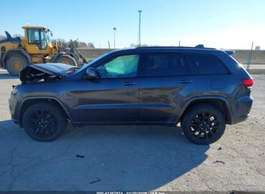 Jeep  - Grand Cherokee - 2017 - Grey - 41367874