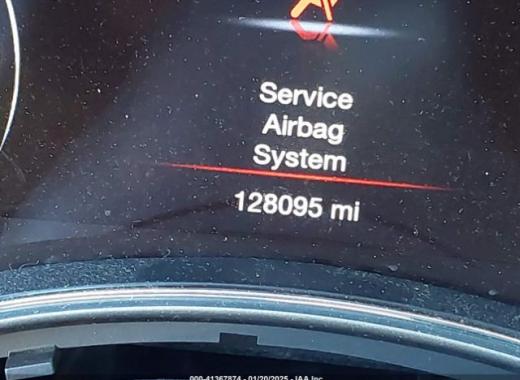 Jeep  - Grand Cherokee - 2017 - Grey - 41367874