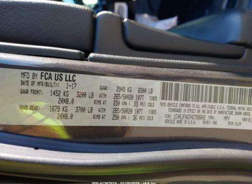 Jeep  - Grand Cherokee - 2017 - Grey - 41367874