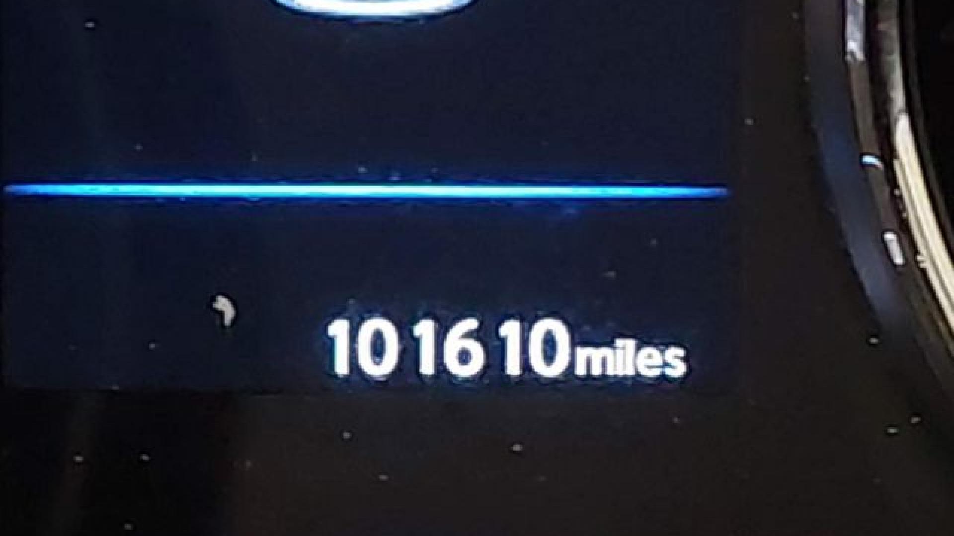 Nissan  - Rogue - 2018 - Silver - 41400786