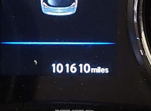 Nissan  - Rogue - 2018 - Silver - 41400786