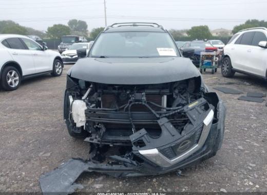 Nissan  - Rogue - 2017 - Black - 41406240