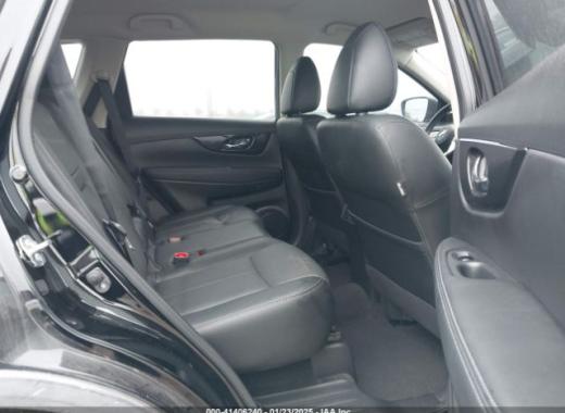 Nissan  - Rogue - 2017 - Black - 41406240