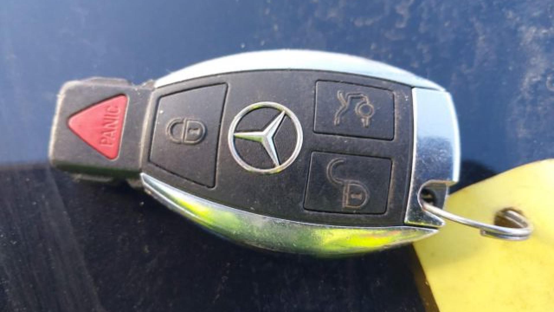 Mercedes - Gla  - 2017 - Grey - 41444683