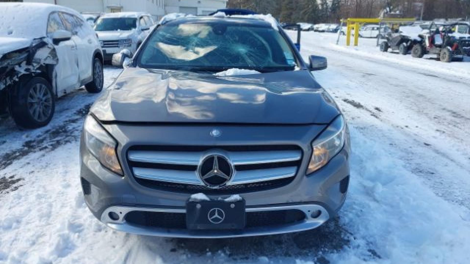 Mercedes - Gla  - 2017 - Grey - 41444683