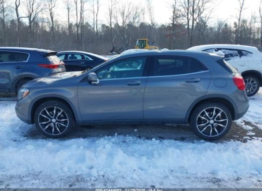 Mercedes - Gla  - 2017 - Grey - 41444683