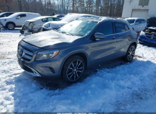 Mercedes - Gla  - 2017 - Grey - 41444683