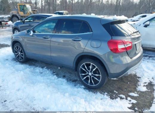 Mercedes - Gla  - 2017 - Grey - 41444683