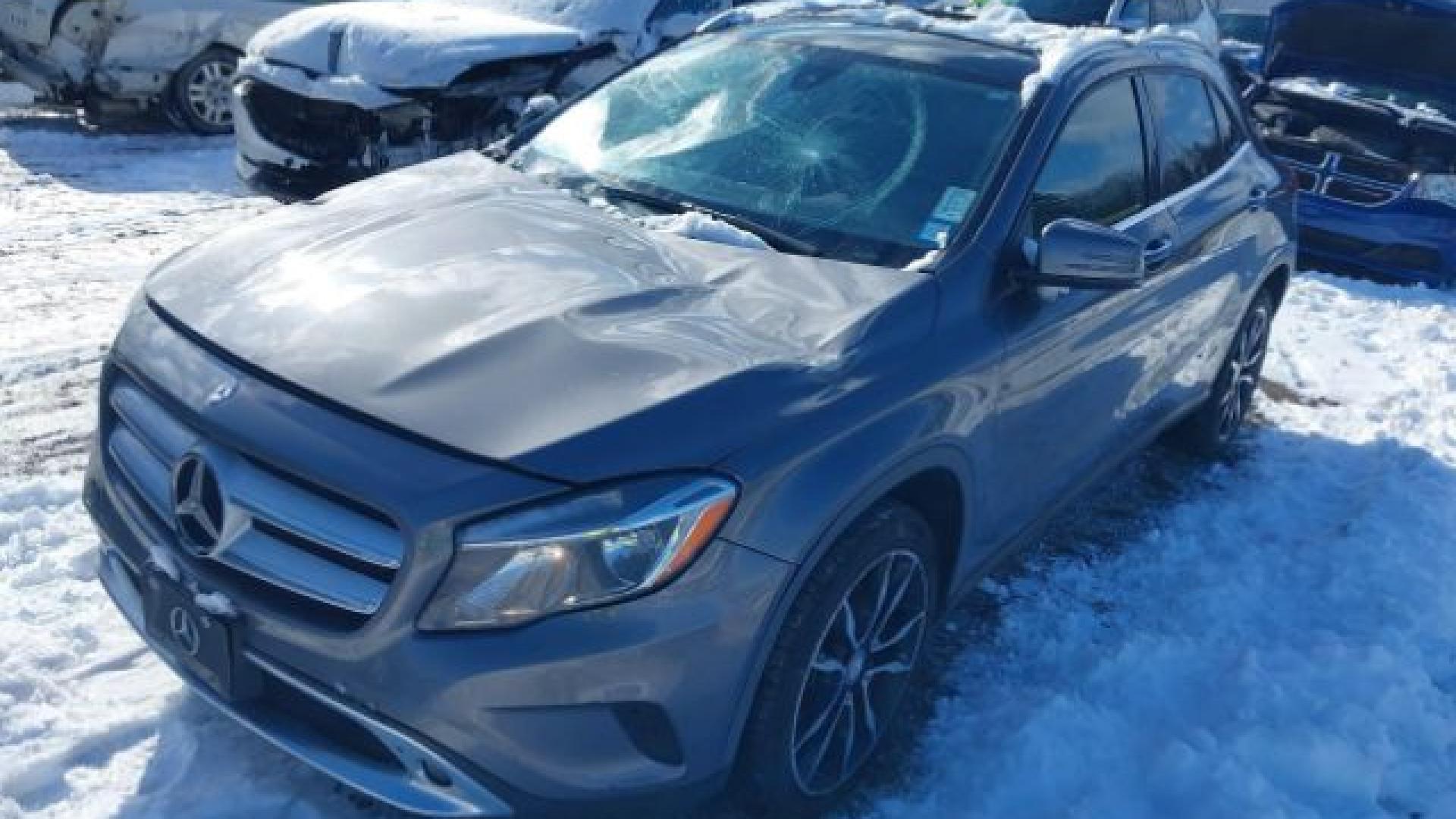 Mercedes - Gla  - 2017 - Grey - 41444683