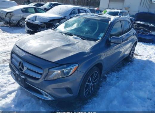 Mercedes - Gla  - 2017 - Grey - 41444683