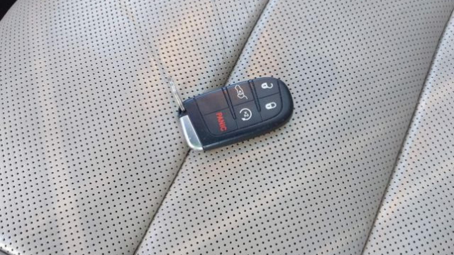 Jeep  - Grand Cherokee - 2017 - White - 41448365