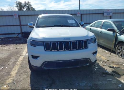 Jeep  - Grand Cherokee - 2017 - White - 41448365