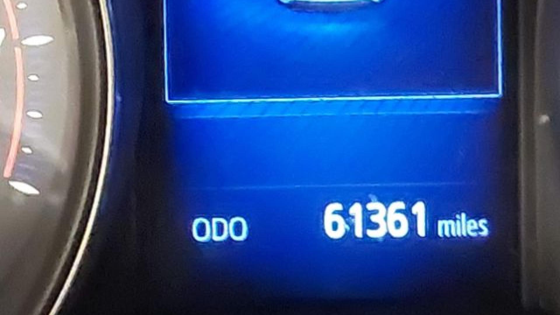 Toyota  - C-Hr  - 2018 - Red - 41476098