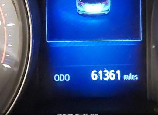 Toyota  - C-Hr  - 2018 - Red - 41476098