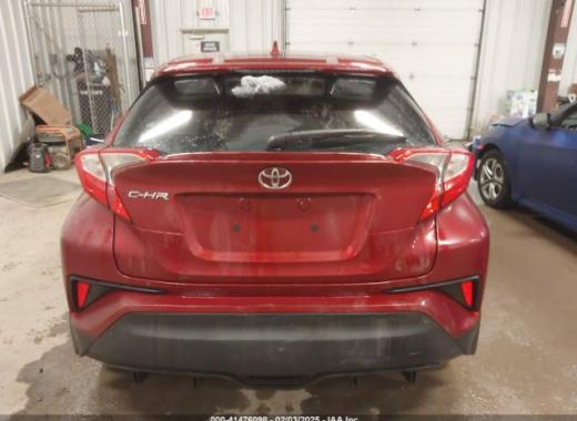 Toyota  - C-Hr  - 2018 - Red - 41476098