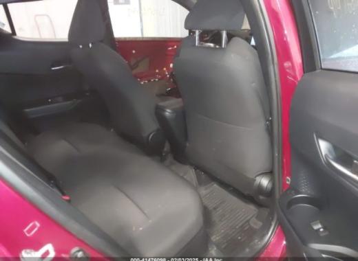 Toyota  - C-Hr  - 2018 - Red - 41476098