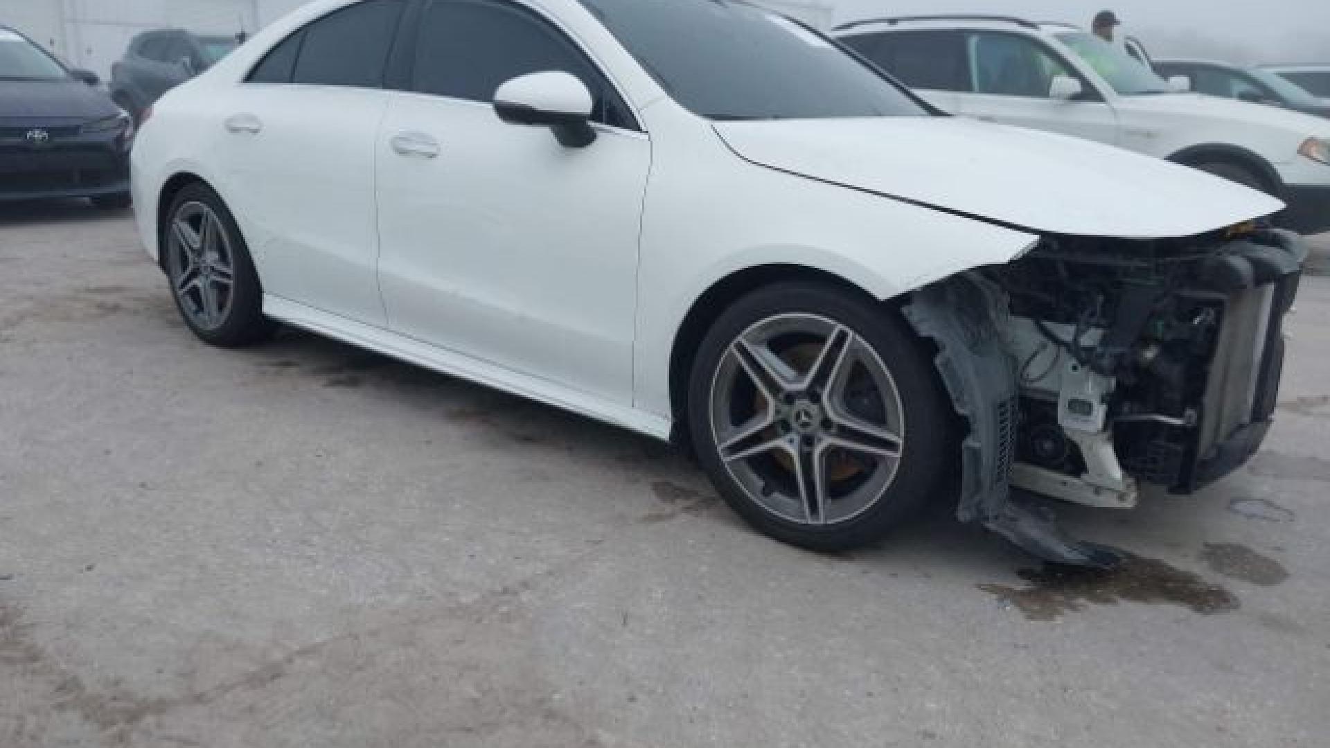 Mercedes - Cla250 - 2020 - White - 41480205