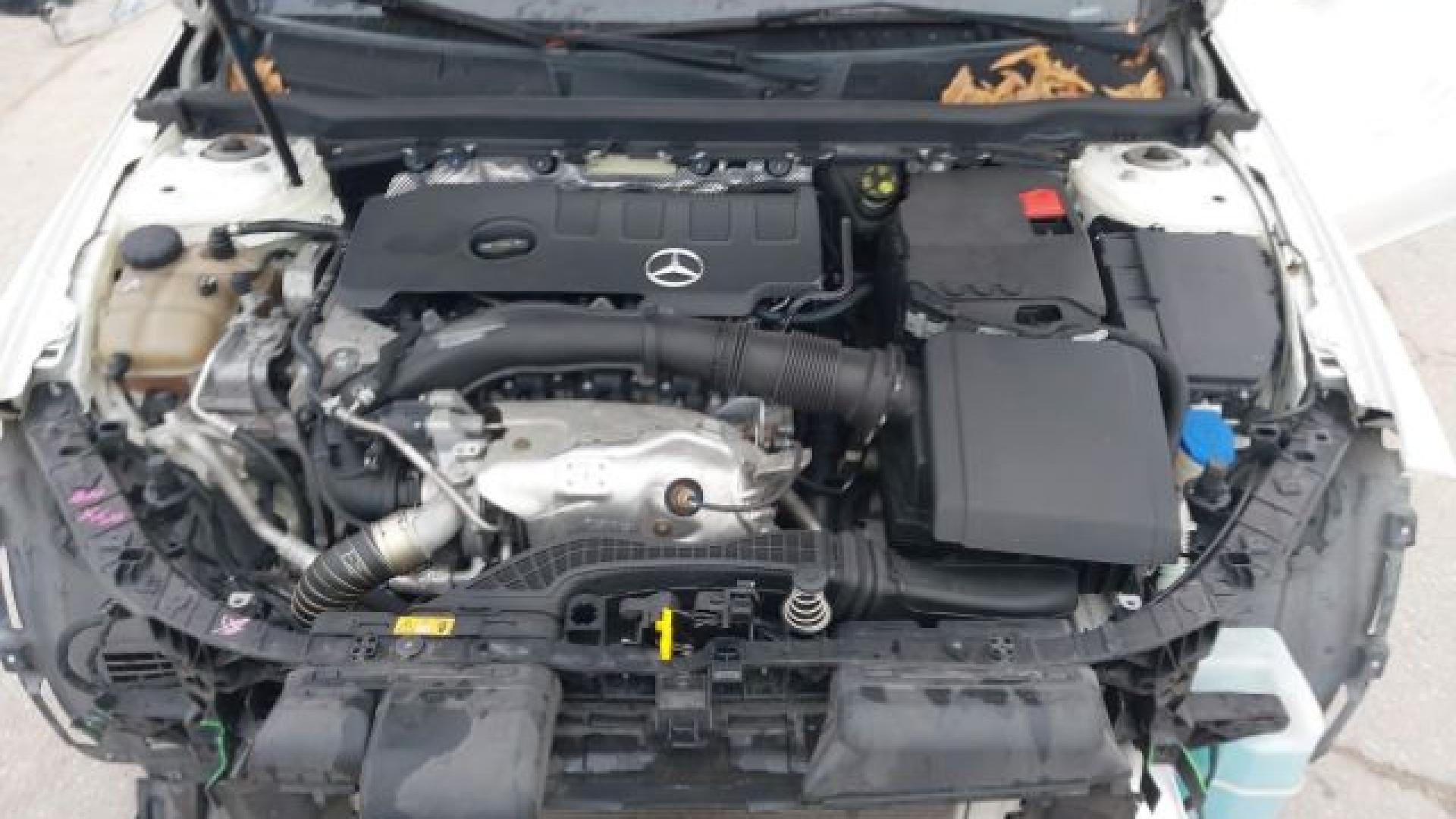 Mercedes - Cla250 - 2020 - White - 41480205