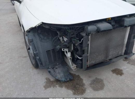 Mercedes - Cla250 - 2020 - White - 41480205