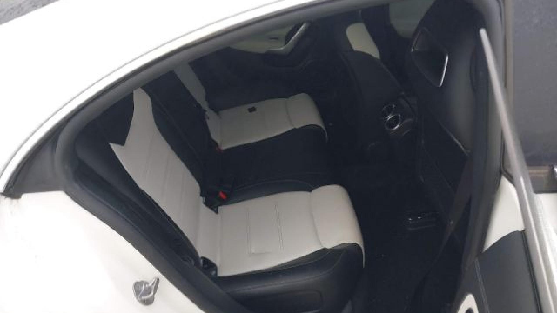 Mercedes - Cla250 - 2020 - White - 41480205