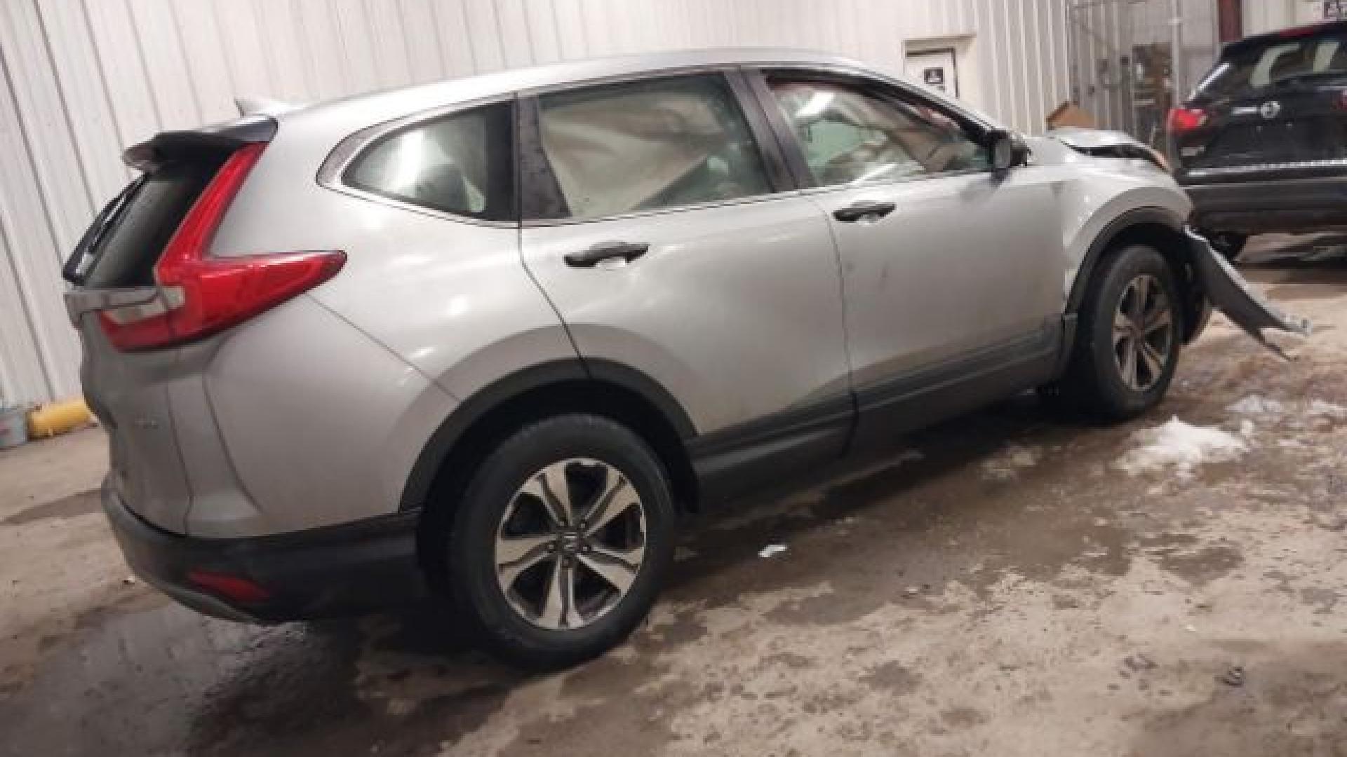 Honda - Cr-V - 2017 - Silver - 41483622