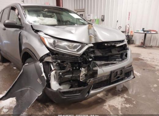 Honda - Cr-V - 2017 - Silver - 41483622