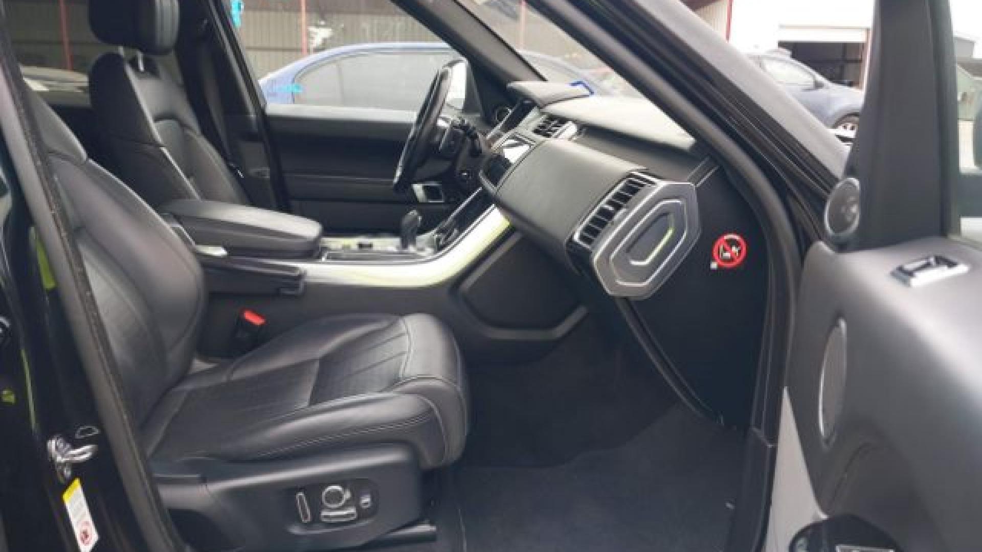 Range Rover - Sport Hse - 2019 - Black - 41484130